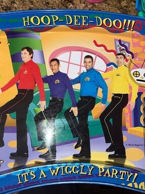 Vintage The Wiggles Metal TV Tray HTF Collectible
